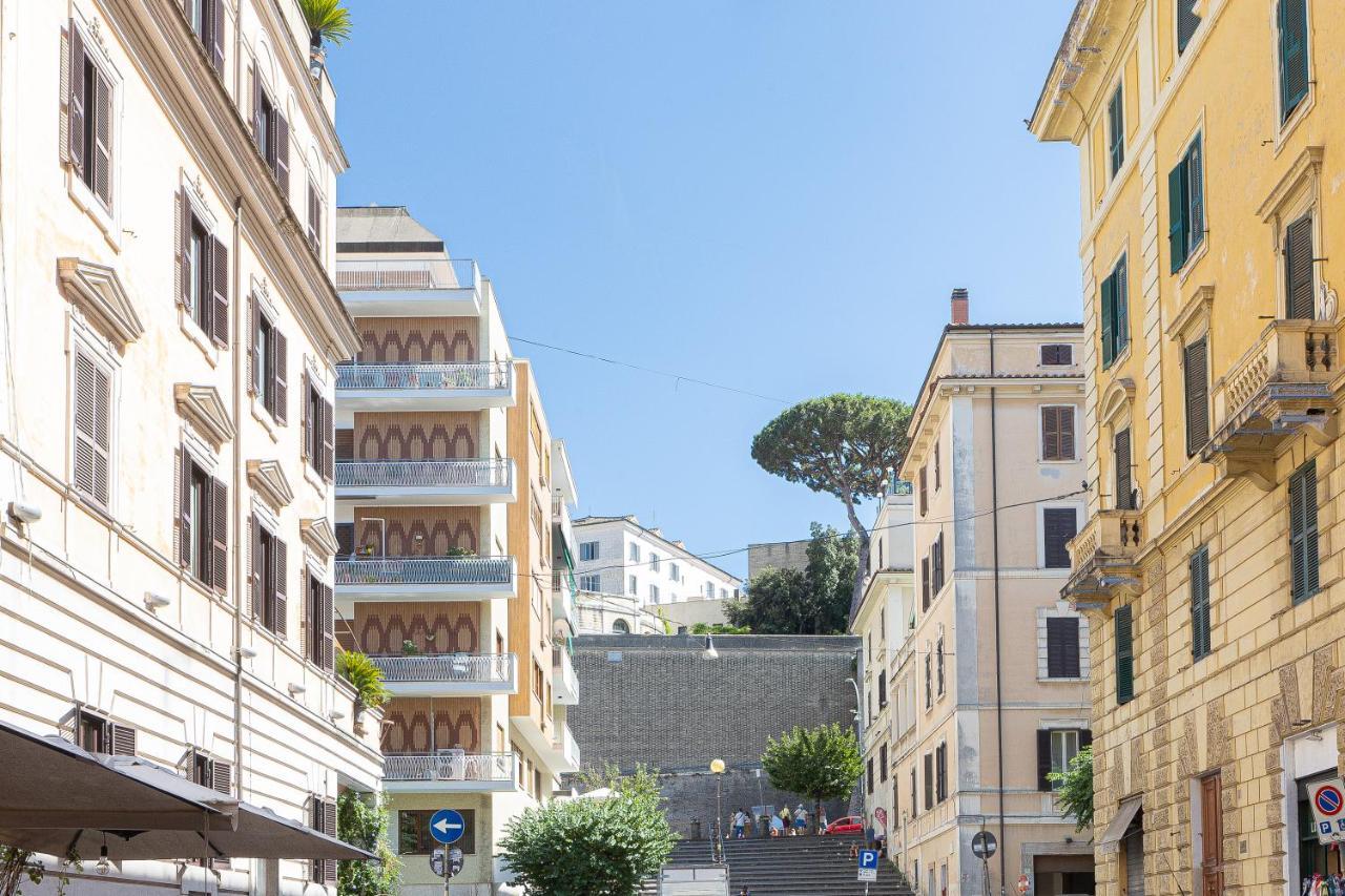 Vatican Museum By In Appartamento Roma