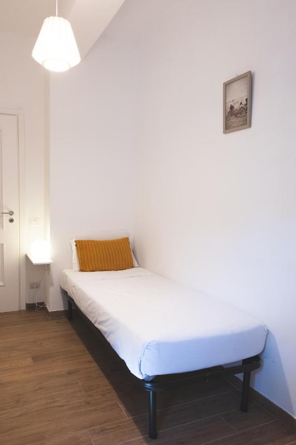 Apartamento Cozy Flat With Terrace At Trastevere Train Station Roma