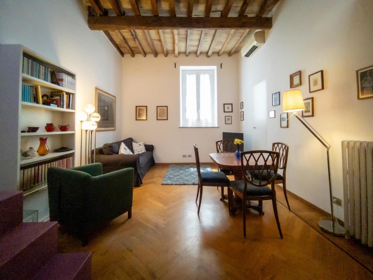 Raffaello Terrace - Near Piazza Navona Apartamento