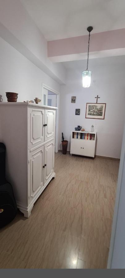 Center * Roma