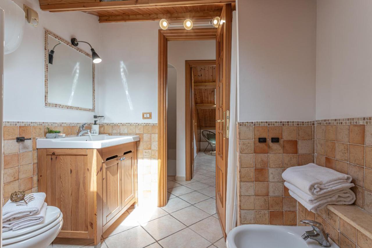 Villa Bbhome Domus Aquae Inside Of Appia Antica Park *