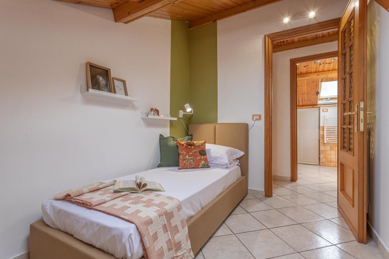 Bbhome Domus Aquae Inside Of Appia Antica Park Villa Roma