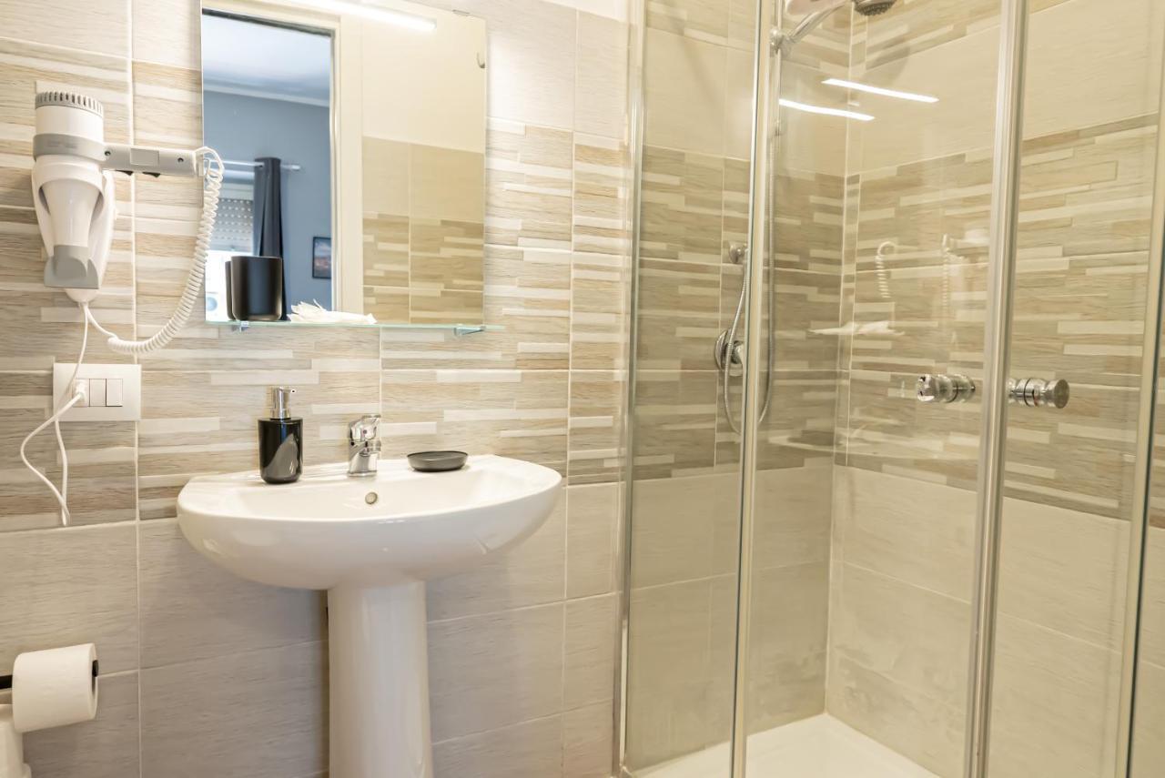Pensión Trastevere Guestrooms *