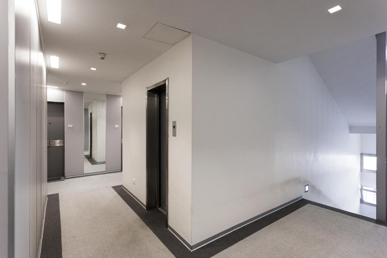 Borghese Flat With Terrace Roma