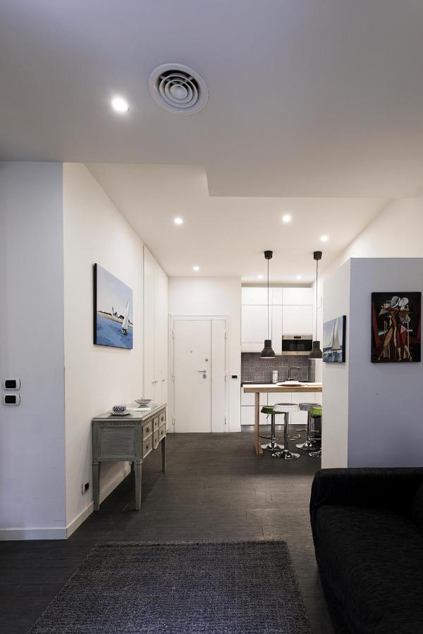 Borghese Flat With Terrace Roma