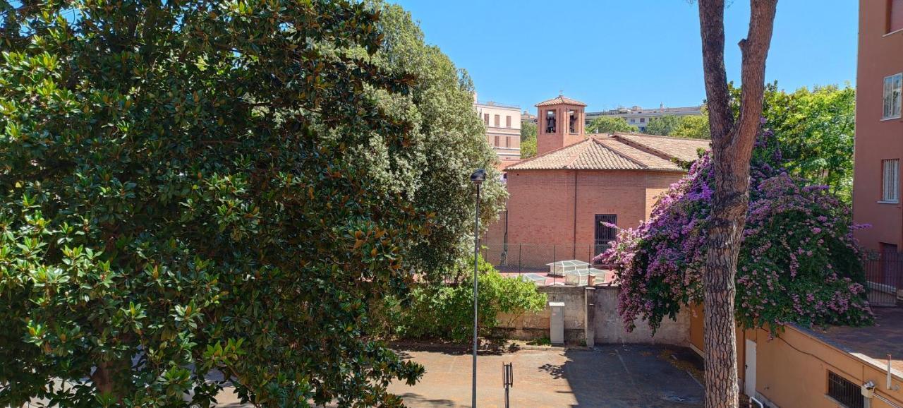 20' From St. Peter Roma