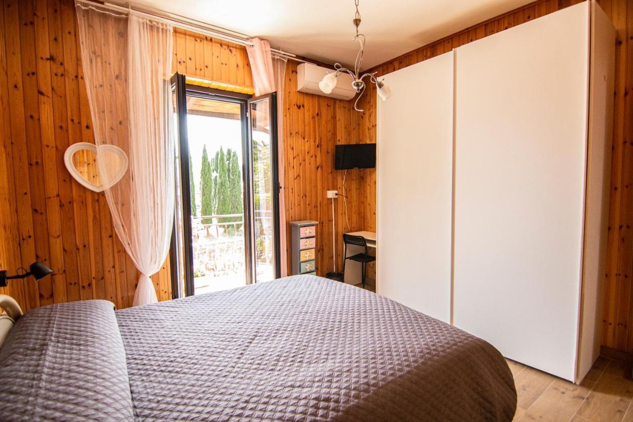 Bed & Breakfast Yourquadrarooms *
