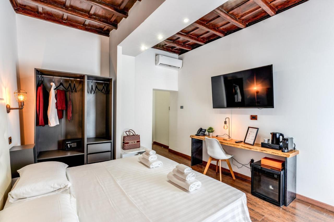 Alojamento de Acomodação e Pequeno-almoço Effe Luxury Palace *
