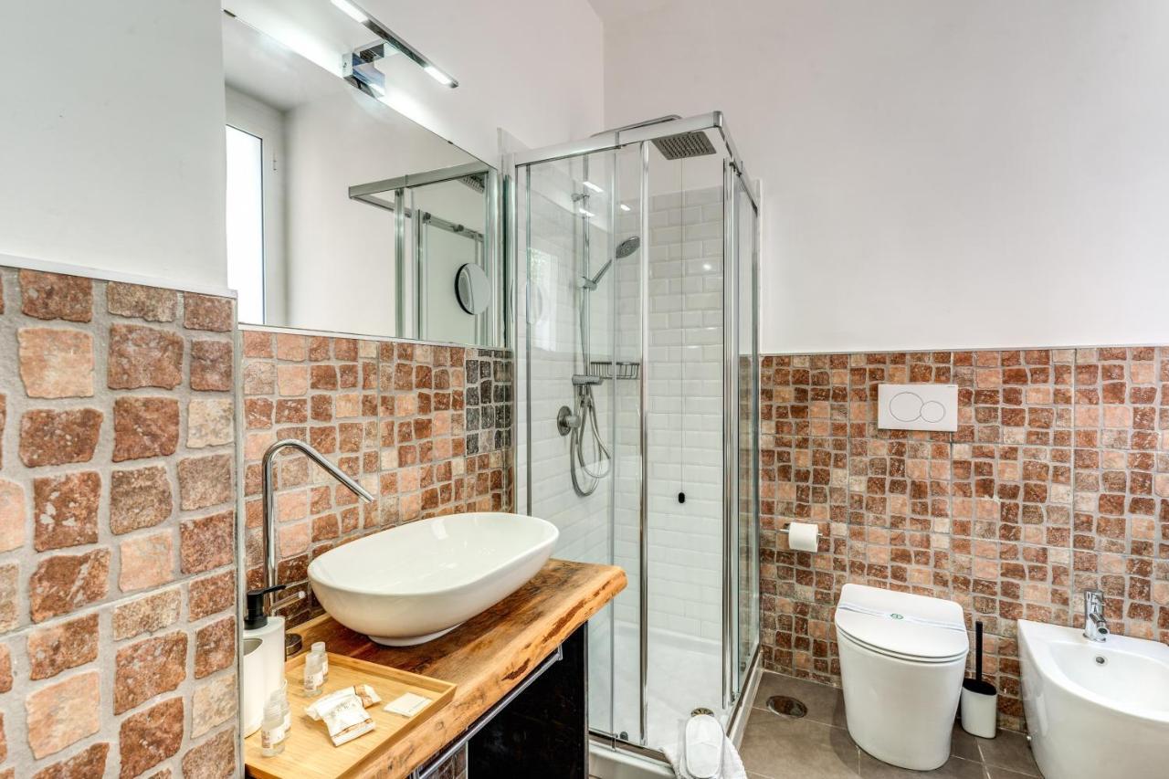 Effe Luxury Palace Alojamento de Acomodação e Pequeno-almoço *