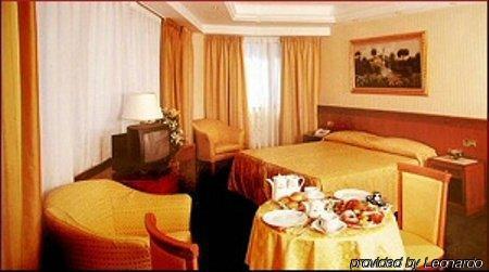 Hotel Clelia Palace 3*