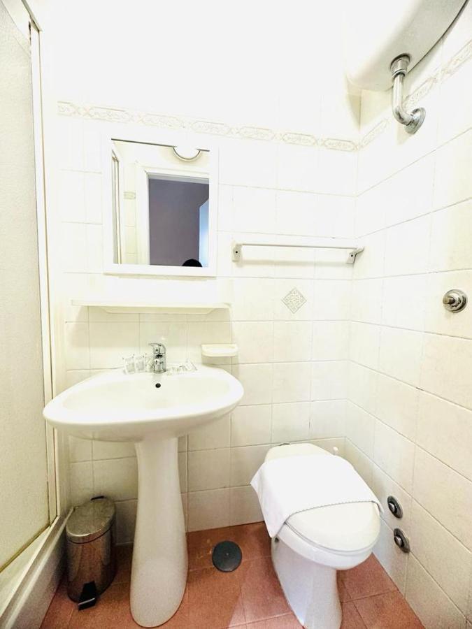 Resi Hotell