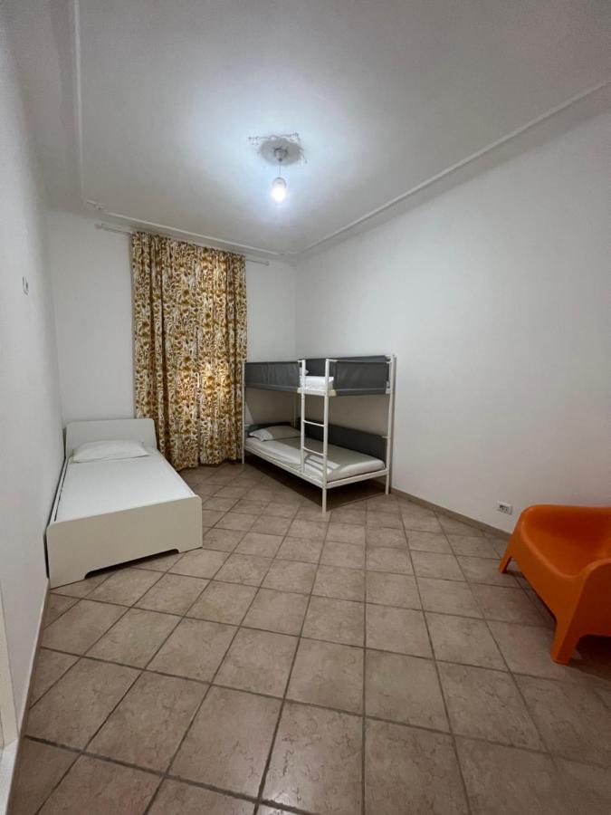 Signorina In Albergue *