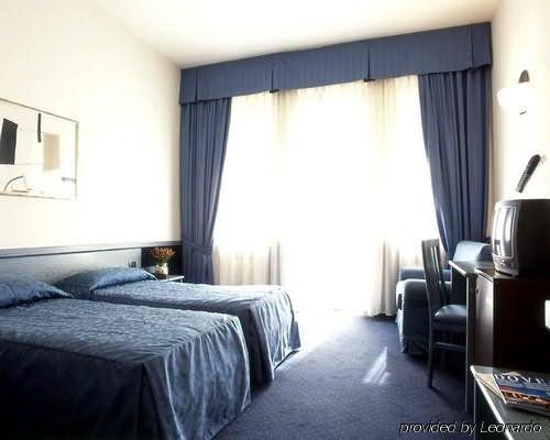 Raeli Floridia 3* Rome