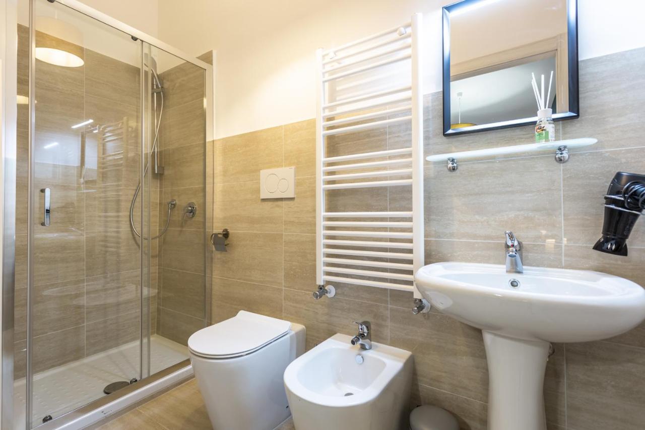 Ethnos Relais Vaticano Rom