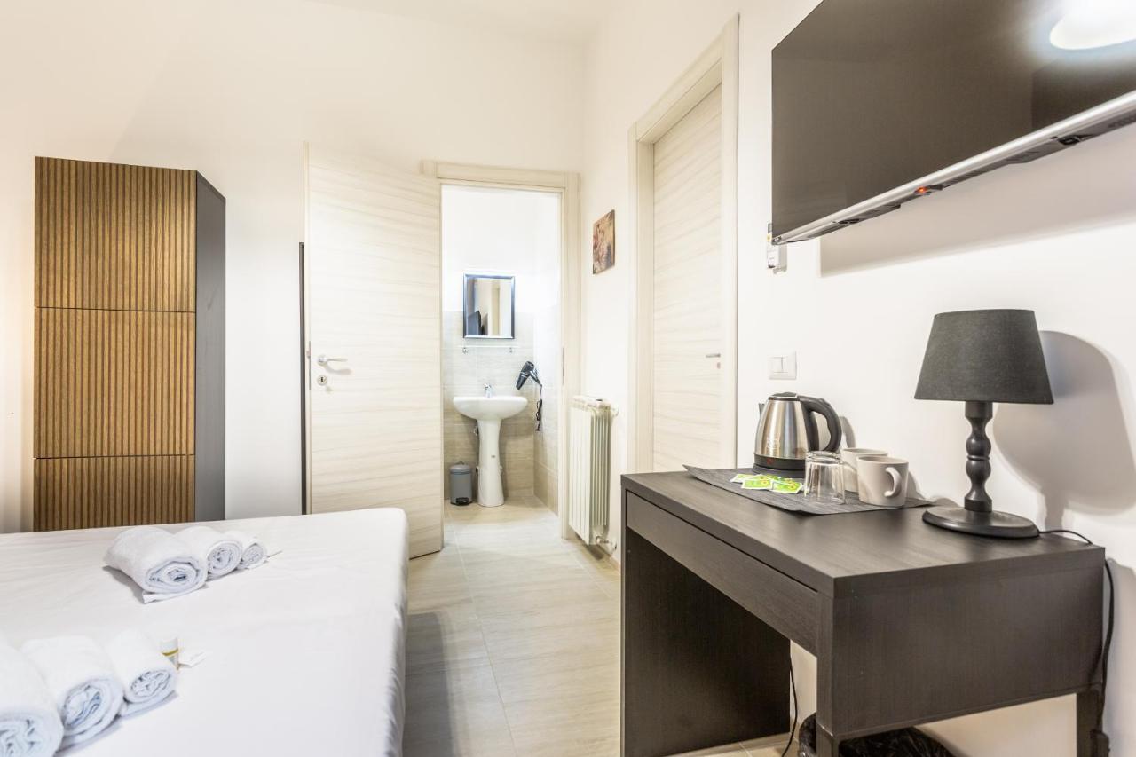 Ethnos Relais Vaticano Rom