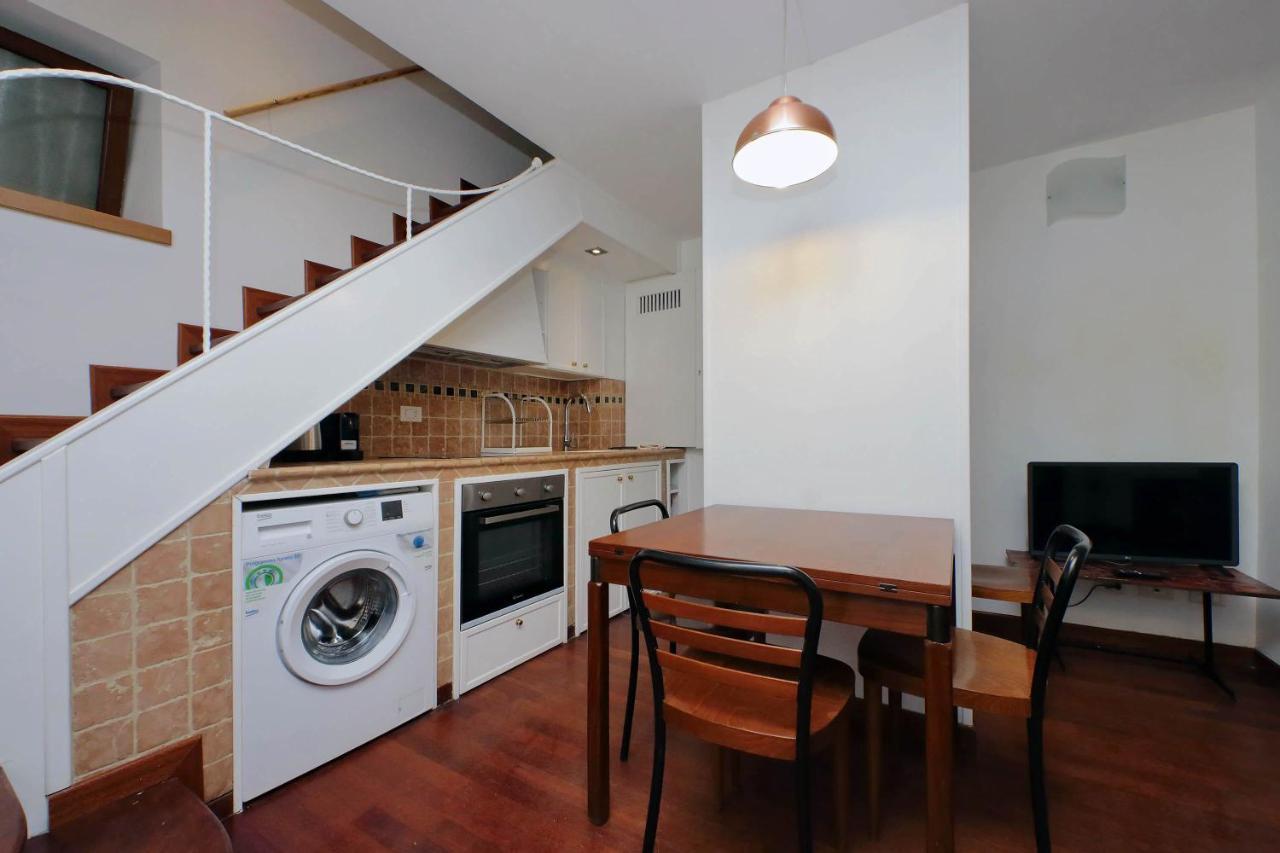 Apartamento Colosseo Family Capo D'africa Ac/wifi *