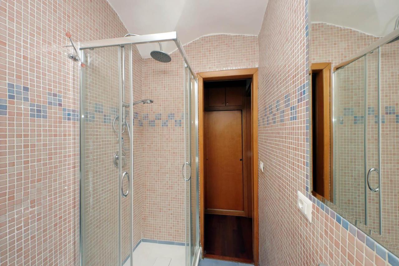 Colosseo Family Capo D'africa Ac/wifi Apartamento Roma