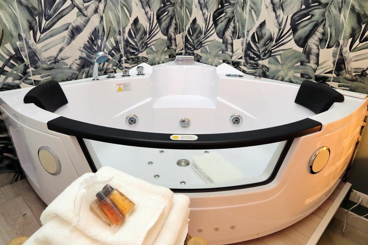 Flatinrome Trastevere 2 - Jacuzzi In Trastevere Leilighet *