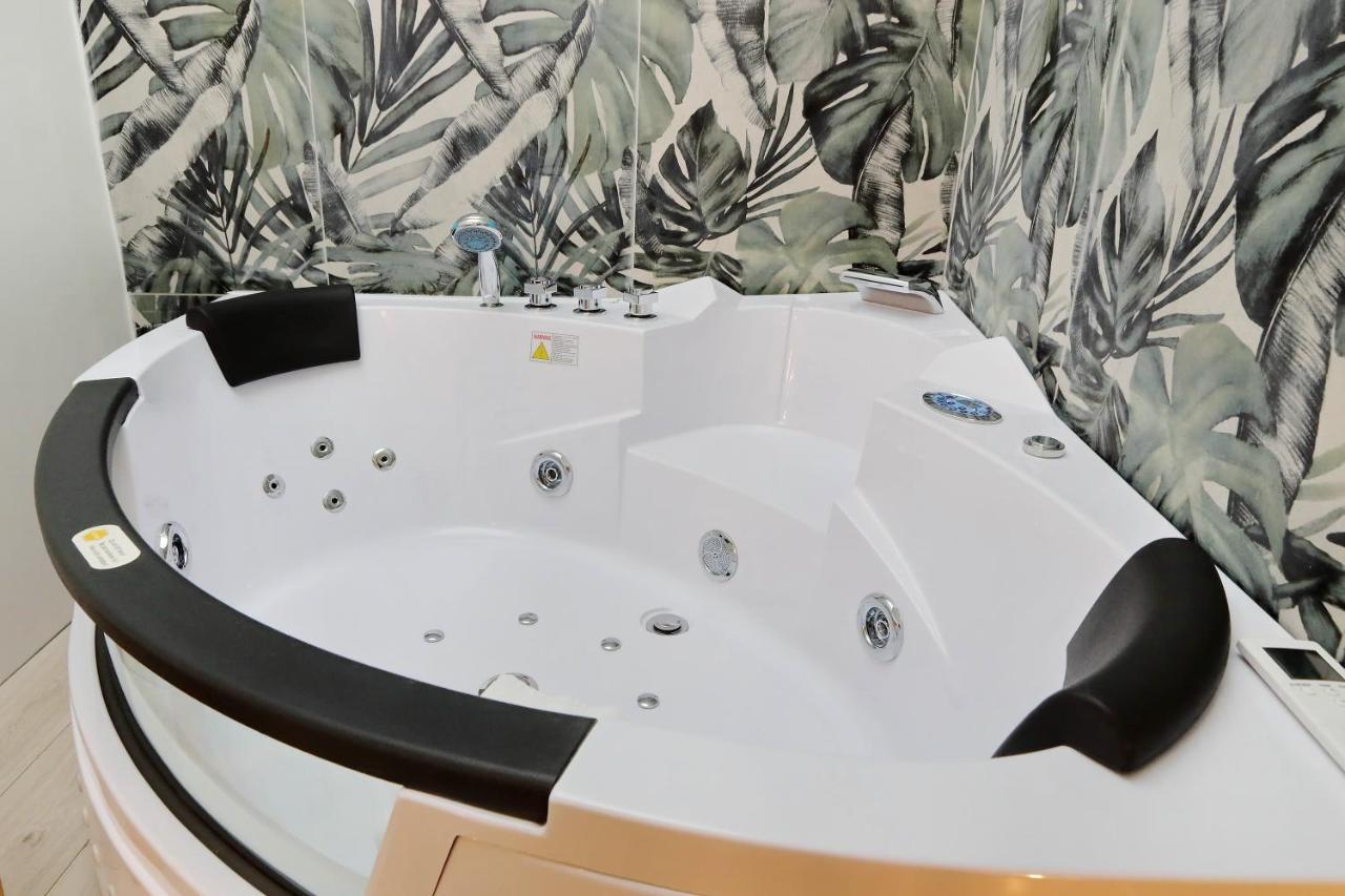Leilighet Flatinrome Trastevere 2 - Jacuzzi In Trastevere Roma