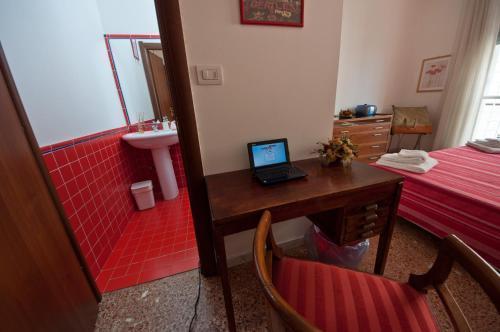 Bed & Breakfast 2 Passi Da Rome