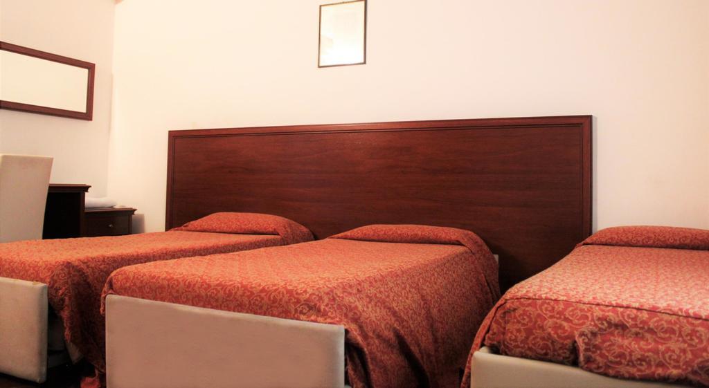 Rome Accommodation Alojamento de Acomodação e Pequeno-almoço