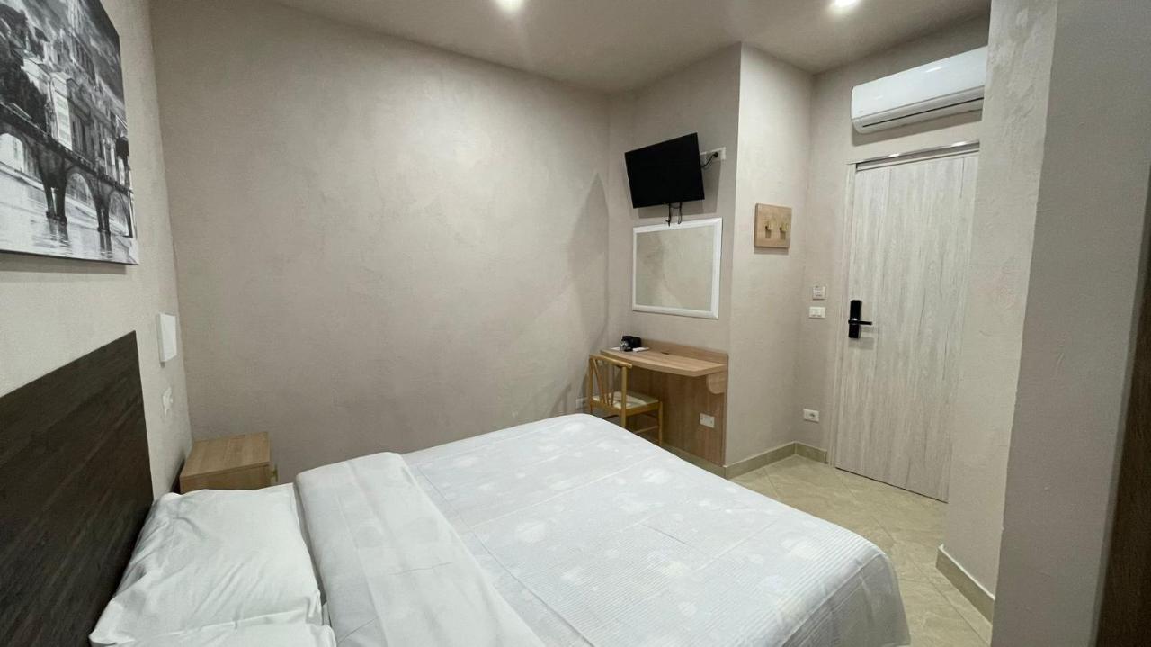 Spqr Bed and breakfast Roma
