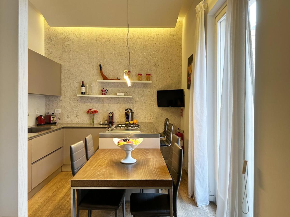 Arcasuite Tritone Luxury Apartment *