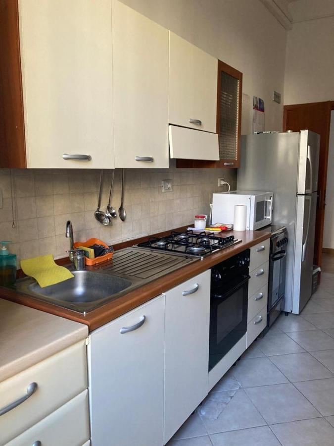 Interno 3 * Rom
