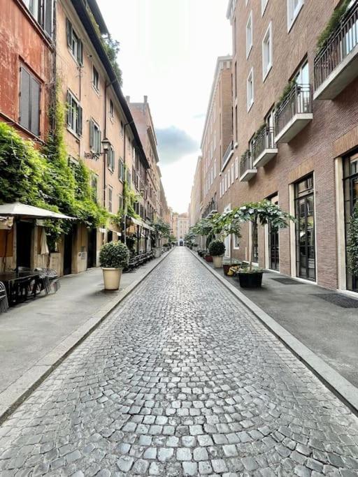 Designer Luxury Loft In The Heart Of Center * Rom