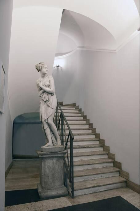 Apartamento Piazza Di Spagna - Family Roma