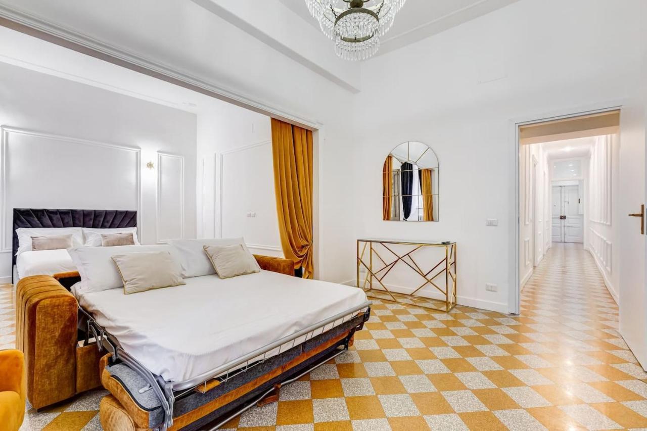 Appartamento Piazza Di Spagna 72 - Your Italian Holidays *