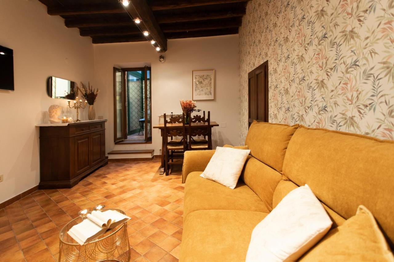 Apartment Theatrum Domus Pompei Rom