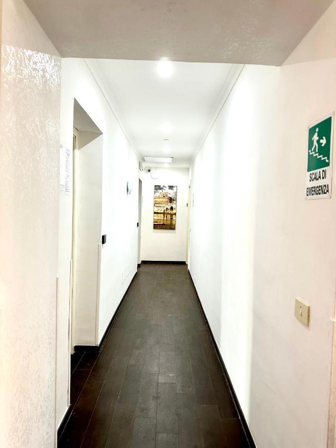 Trevi Romantic Alcova Bed and breakfast