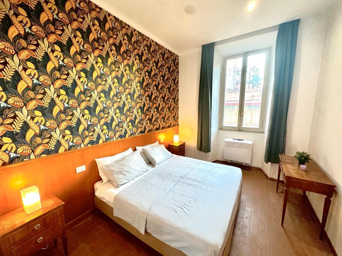 Trevi Romantic Alcova Bed and breakfast