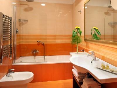 Serena Hotel 3*