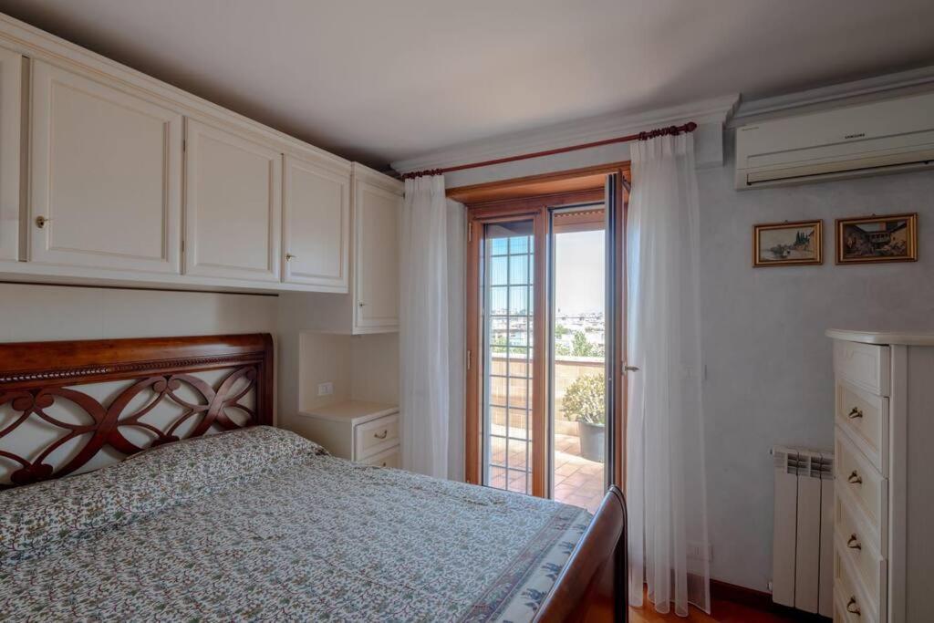 Apartment Attico Per Quattro Persone Sulla Nomentana, Wi-fi, Aria Condizionata