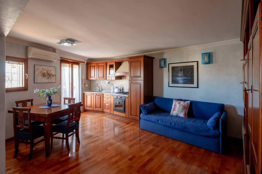 Apartment Attico Per Quattro Persone Sulla Nomentana, Wi-fi, Aria Condizionata Rome
