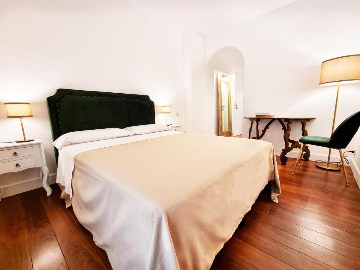 Charme & Chic San Giacomo Apartamento *