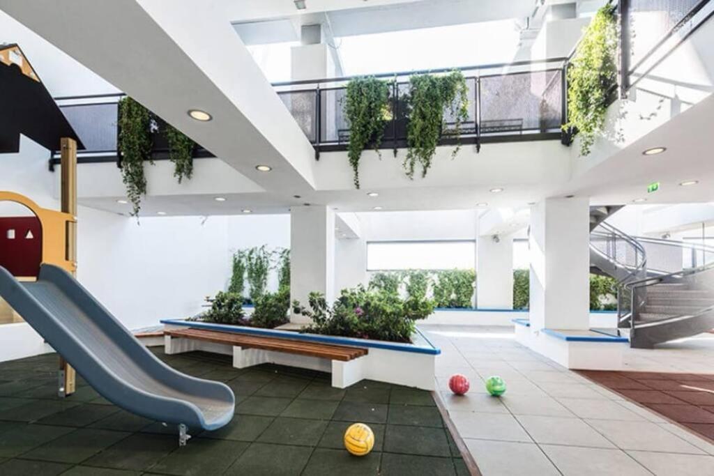 Eurosky Prestige Eur Roma