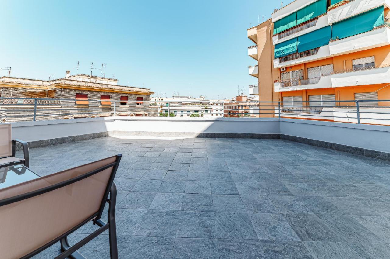 Roof Terrace In - Piazza Bologna * Rom