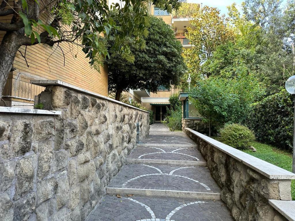 Maya * Roma