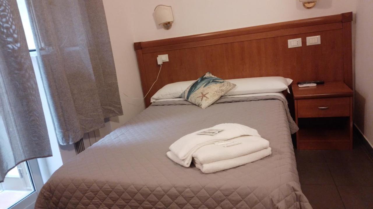 Bed & Breakfast Termini Tina Ya *