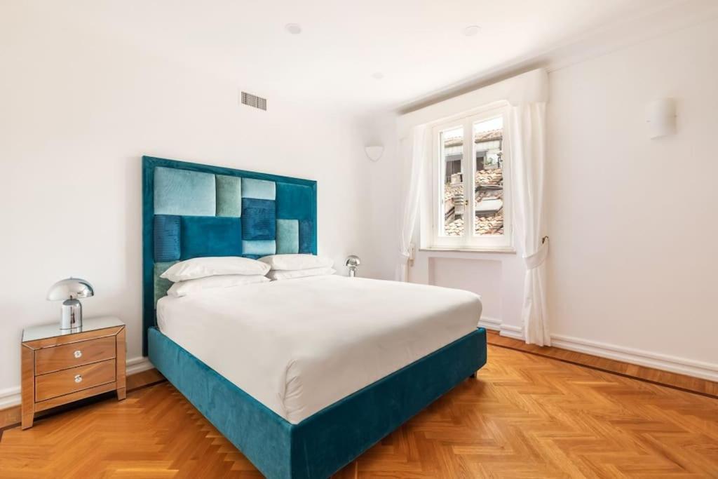 Casa Colonna, A Burghesius Appartamento
