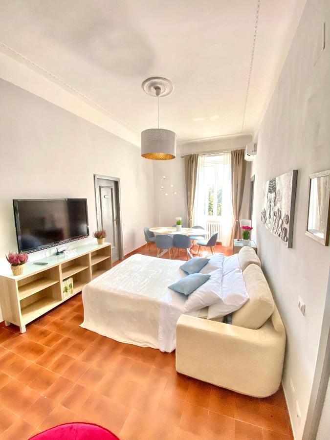 Upi-up Staying Apartamento