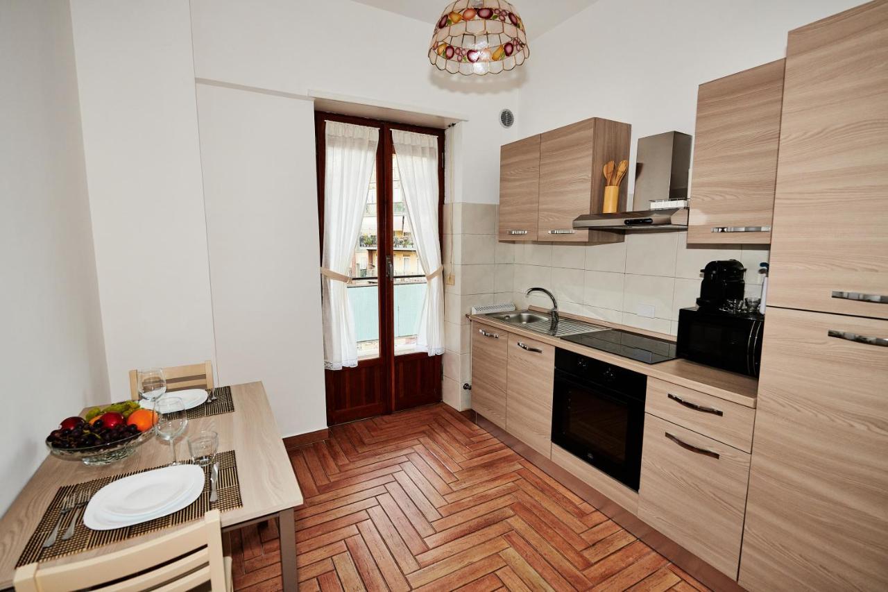 Vatican Luxury - Parking In Private Garage - Meospiti Luxury Apartamento Roma