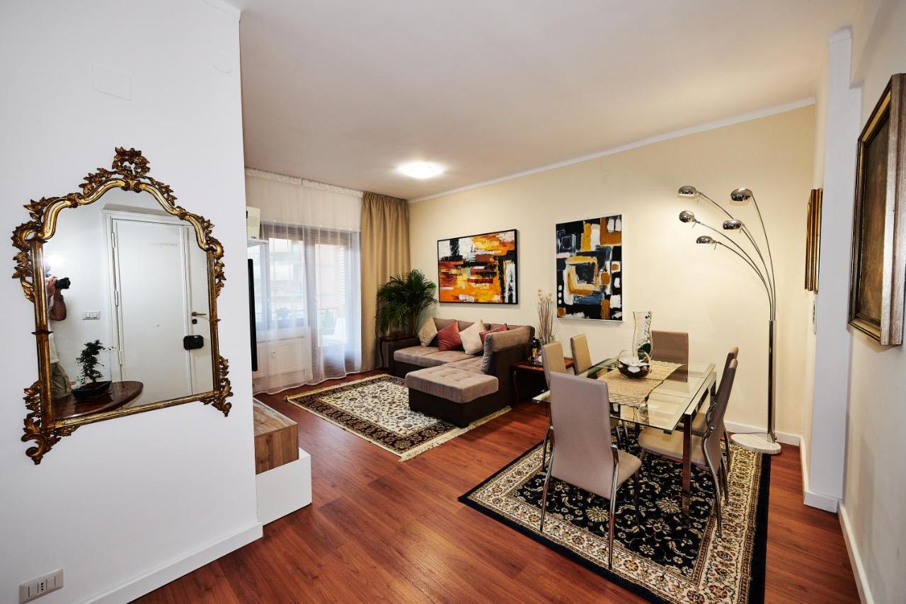 Vatican Luxury - Parking In Private Garage - Meospiti Luxury Apartamento *