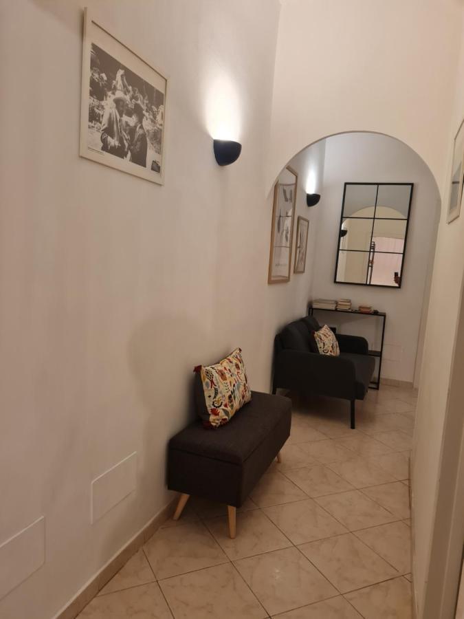 Lavinia Vatican * Roma