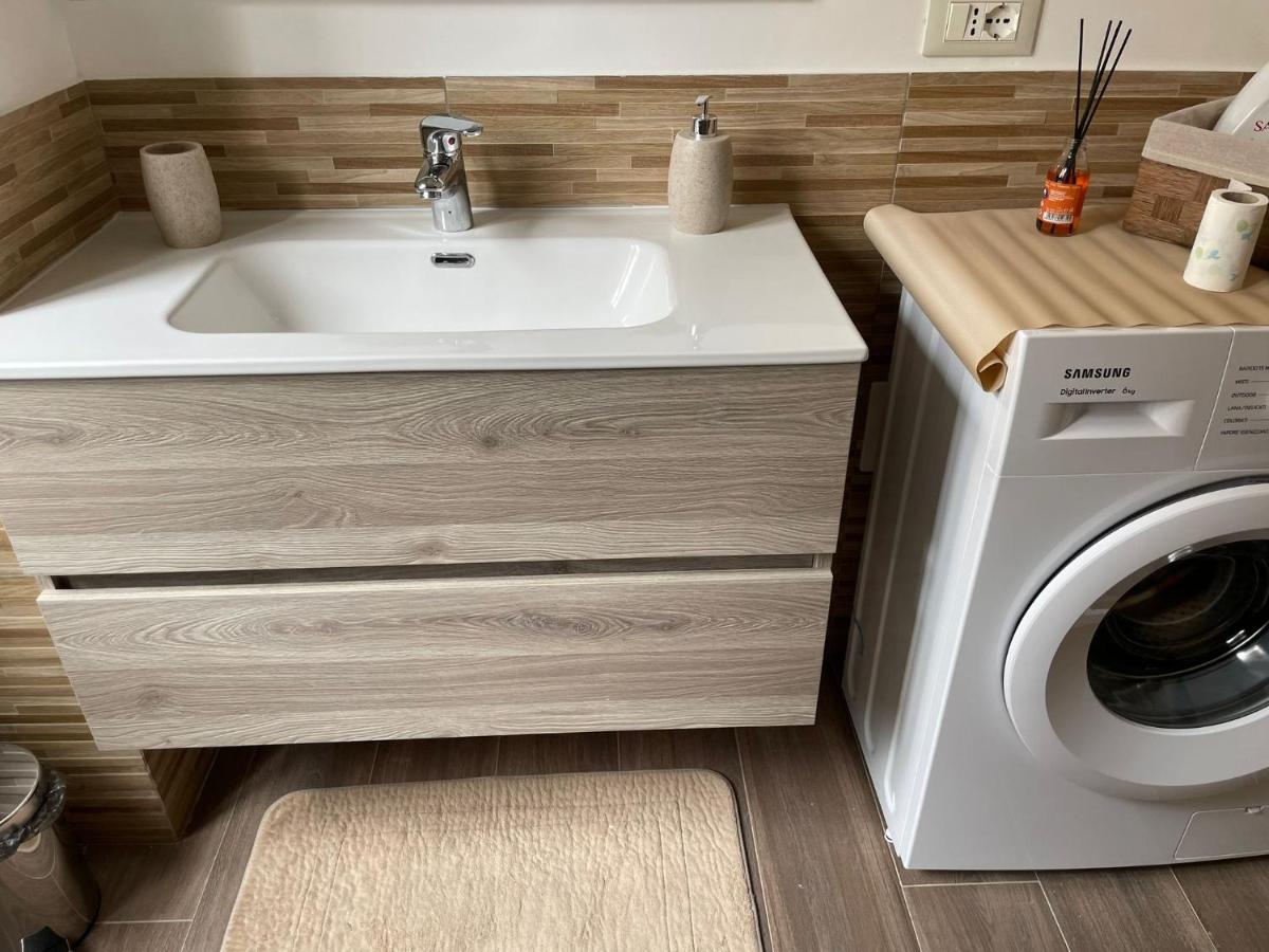 Appartamento Comfort A Cinque Fermate Dal Centro *