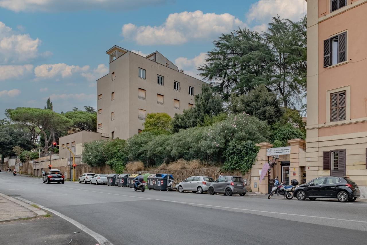 Vatican Garden Home Roma