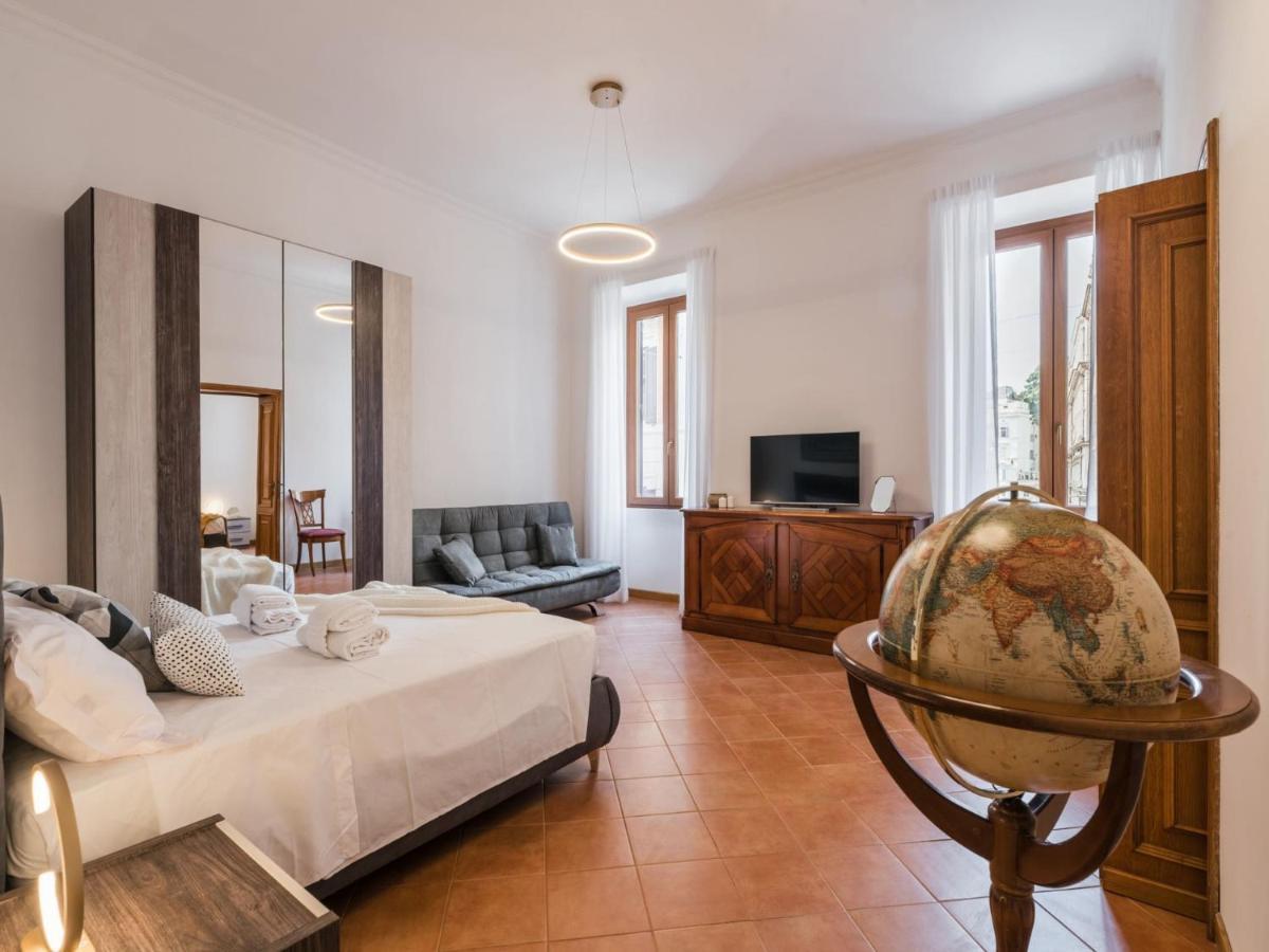 The Rent - Three-bedroom Near The Quirinale Roma